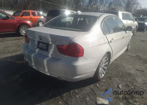 2011 BMW 328 Xi Sulev из США, поврежденный, VIN WBAPK5C58BA661850